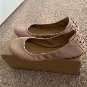 Lucky Brand Blush Suede Lace-Front Ballet Flats EUC